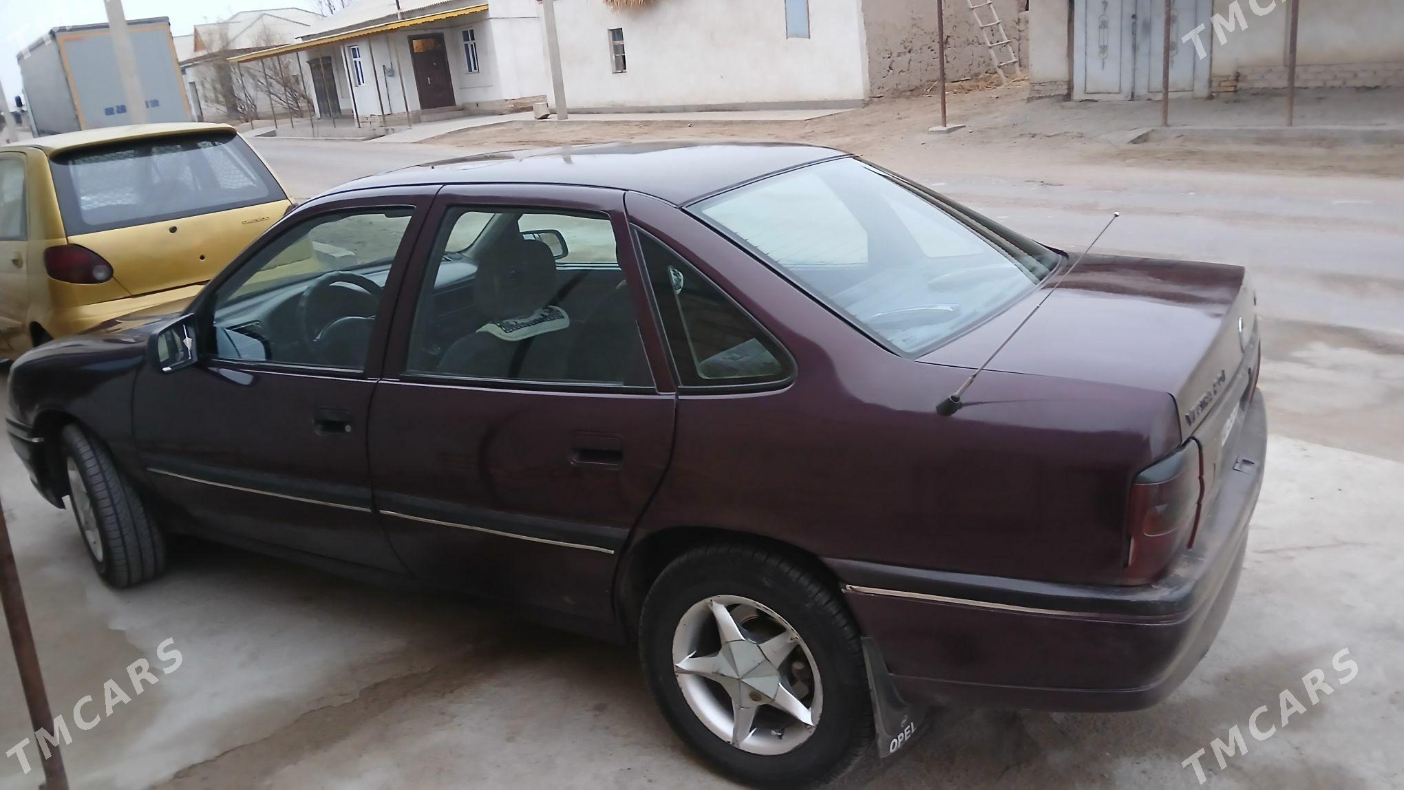 Opel Vectra 1992 - 38 000 TMT - Шабатский этрап - img 1