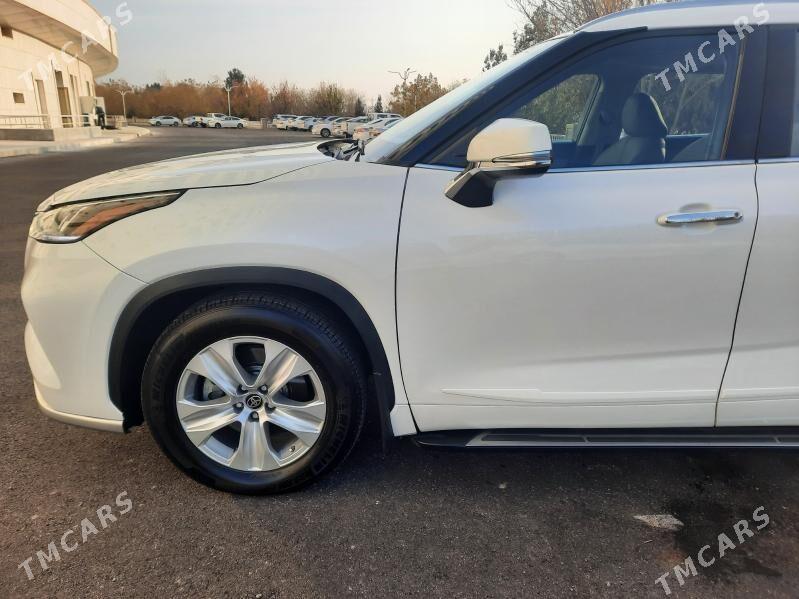 Toyota Highlander 2022 - 580 000 TMT - Podwoýski köç. (Bitarap Türkmenistan şaýoly) - img 5