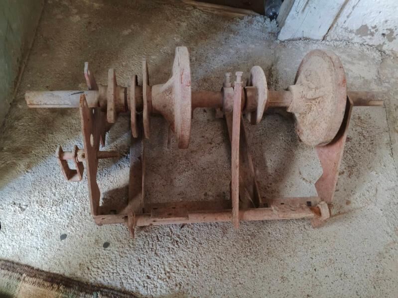 pres aparat 1 300 TMT - Ýaşlyk - img 3