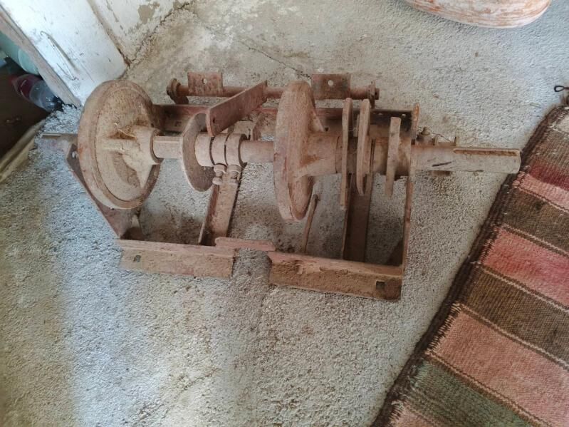 pres aparat 1 300 TMT - Ýaşlyk - img 4