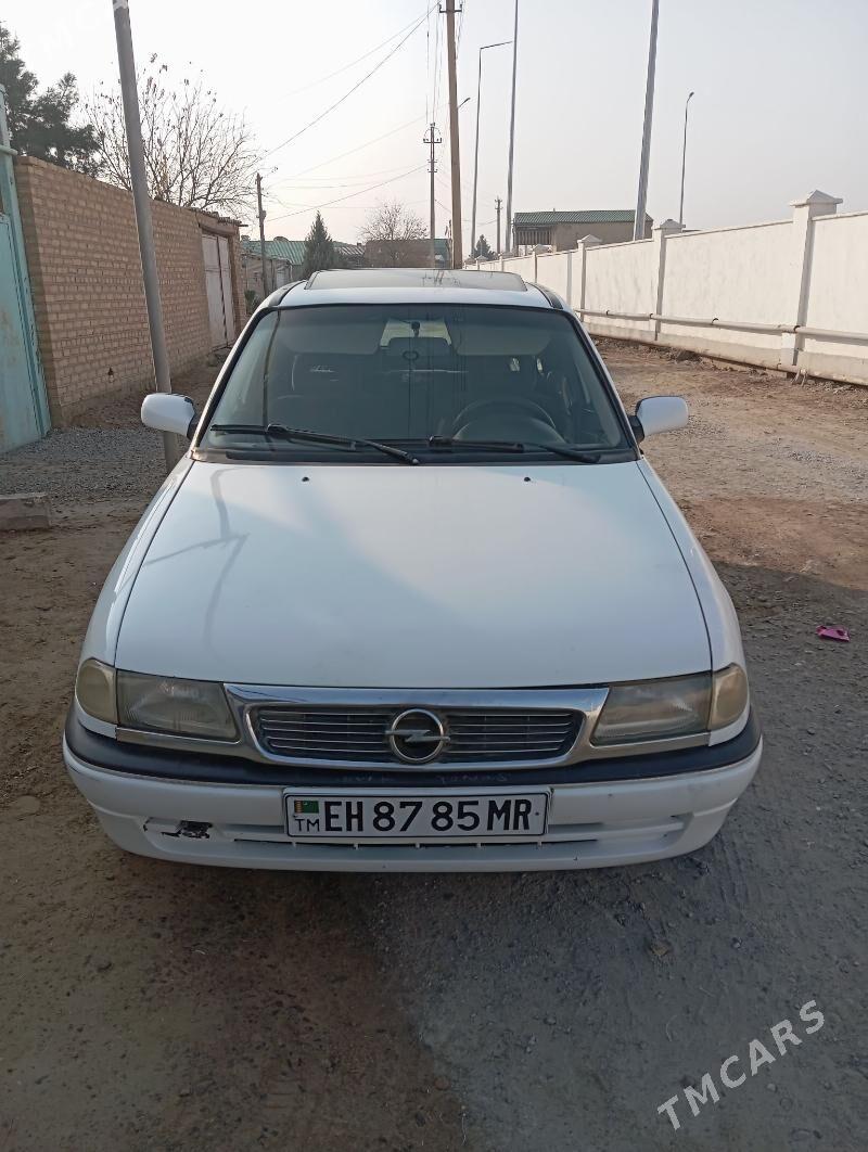 Opel Astra 1996 - 40 000 TMT - Мары - img 2