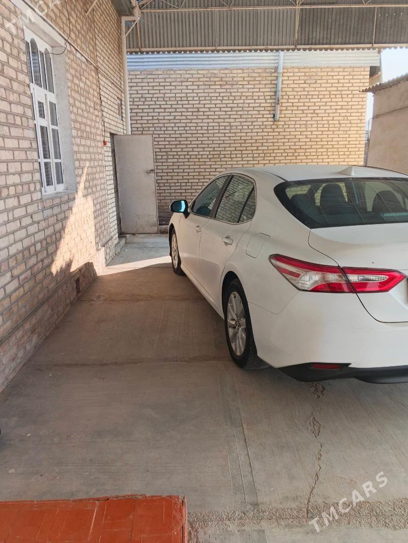 Toyota Camry 2020 - 265 000 TMT - Туркменгала - img 3