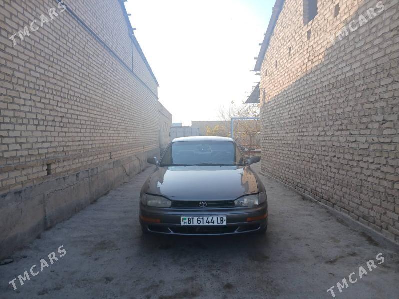 Toyota Camry 1993 - 80 000 TMT - Саят - img 1