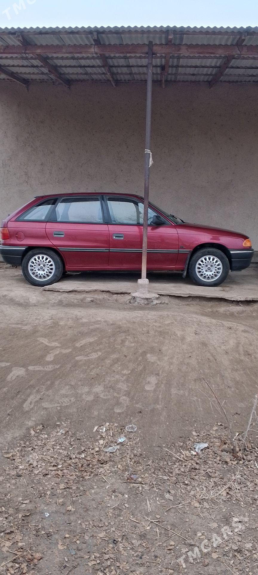 Opel Astra 1992 - 56 000 TMT - етр. Туркменбаши - img 1
