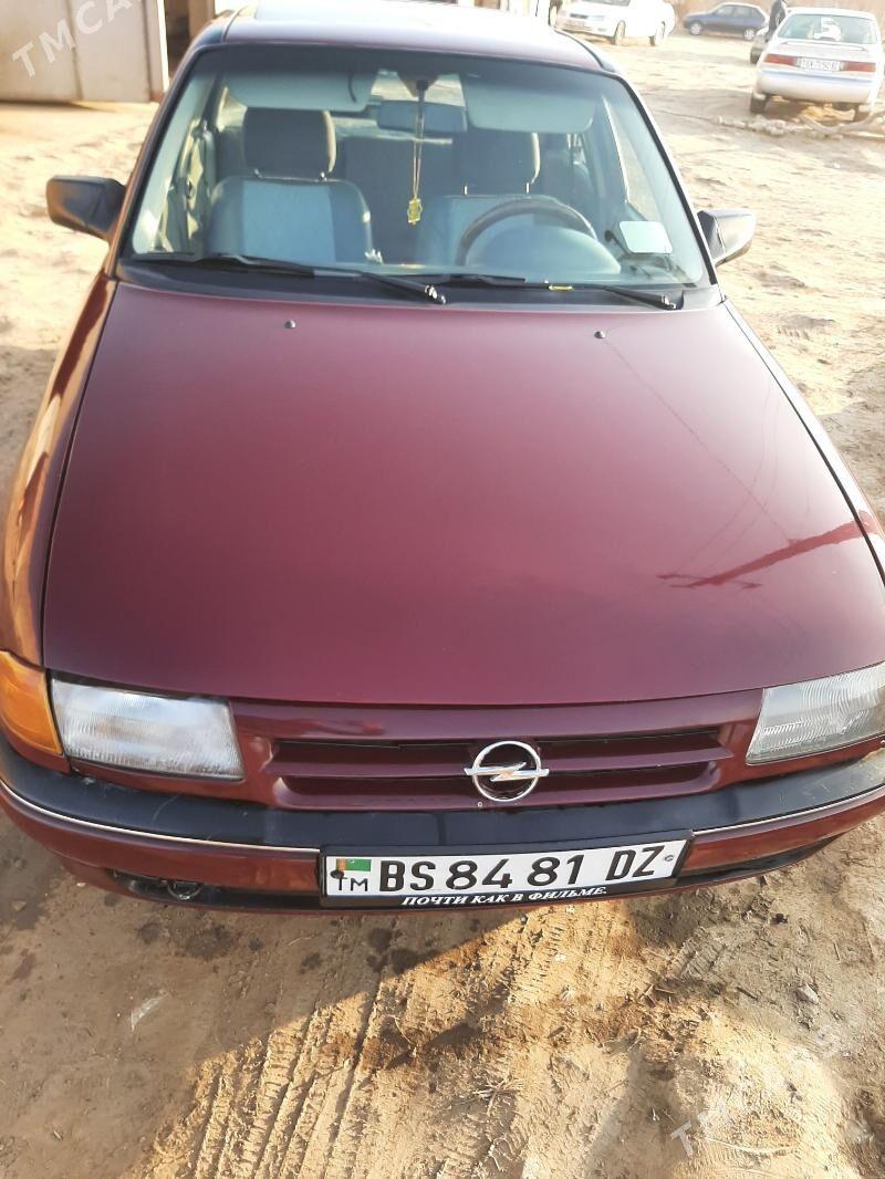 Opel Astra 1992 - 45 000 TMT - етр. Туркменбаши - img 2