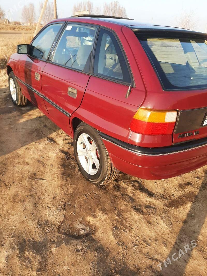 Opel Astra 1992 - 45 000 TMT - етр. Туркменбаши - img 5