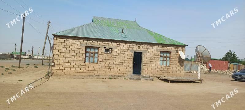 Satlyk oy, obmen 2-3 KOM - Türkmenbaşy - img 4