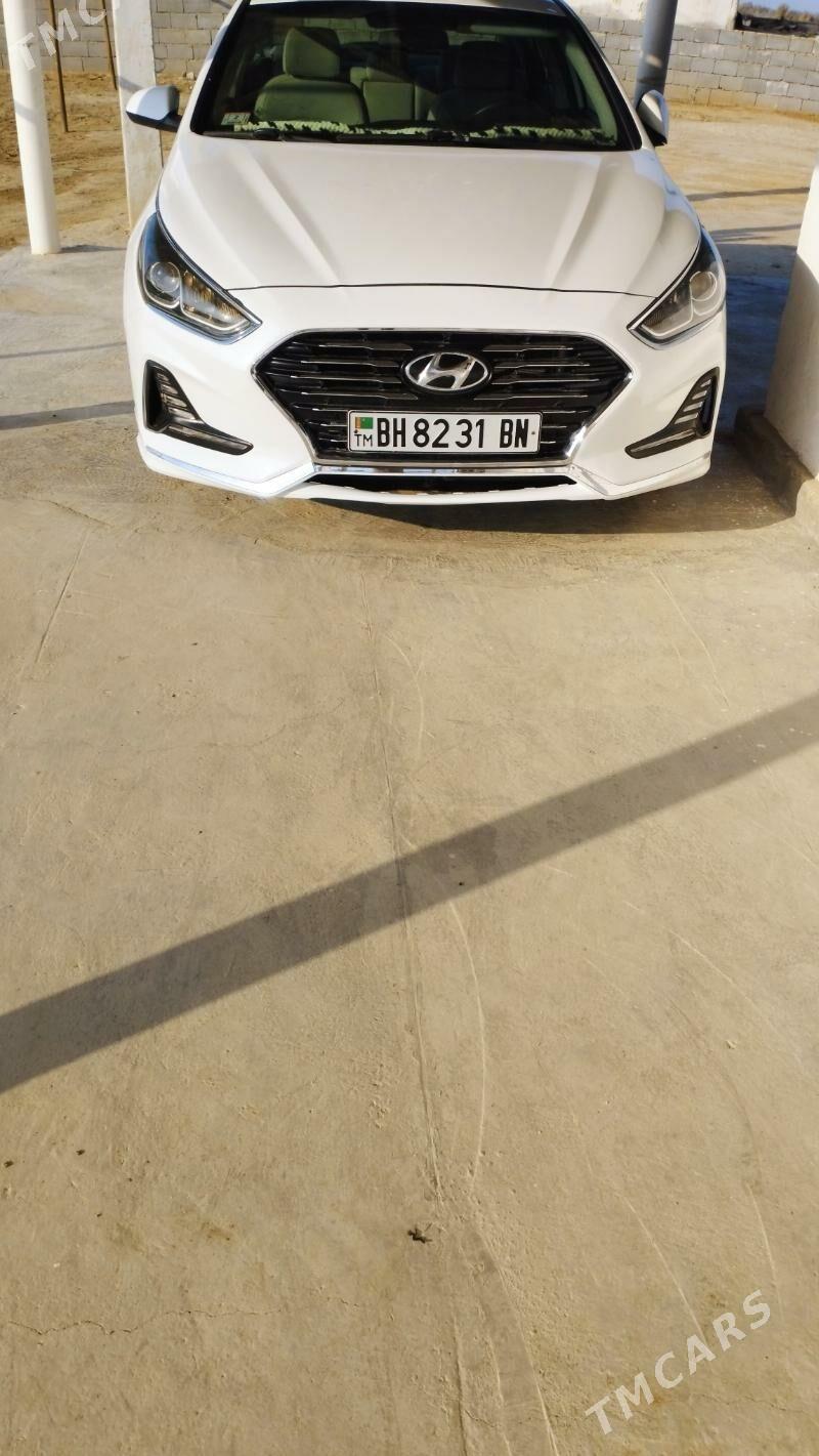 Hyundai Sonata 2019 - 200 000 TMT - Балканабат - img 1