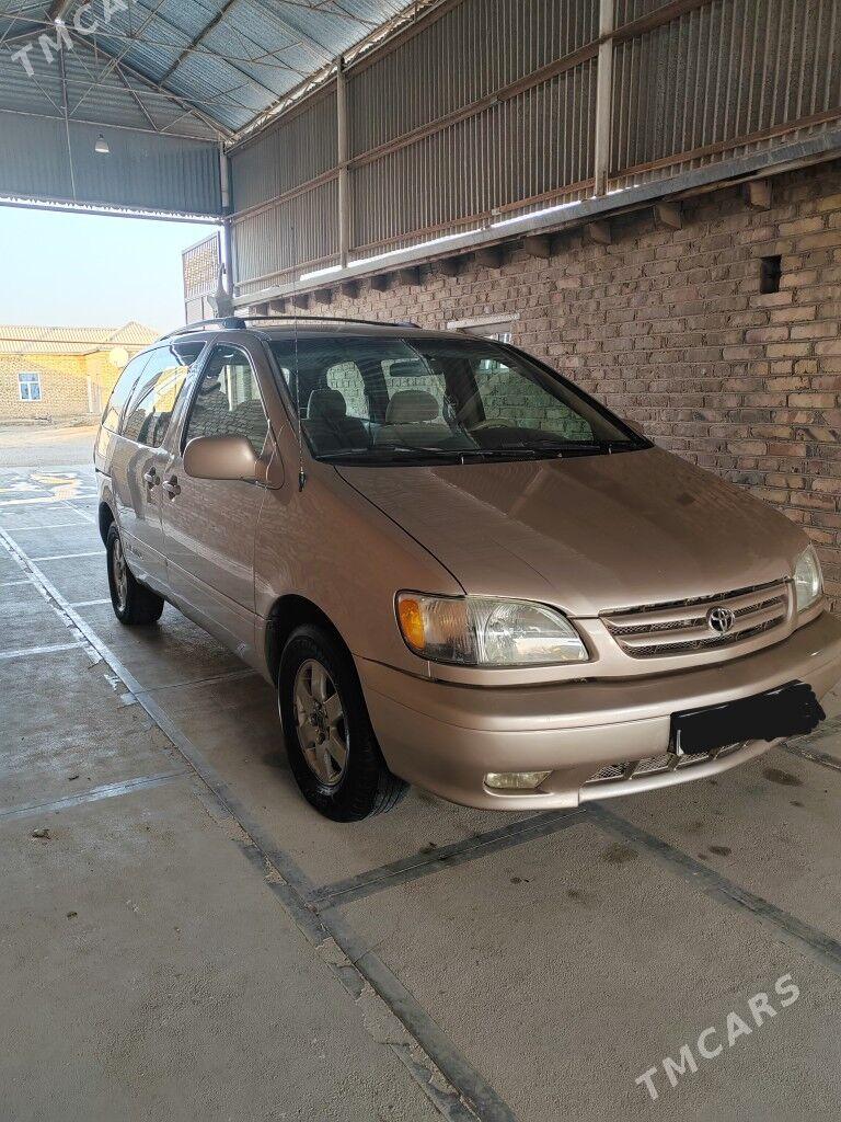 Toyota Sienna 2002 - 145 000 TMT - Murgap - img 1