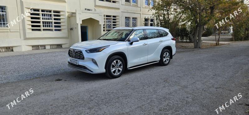 Toyota Highlander 2022 - 580 000 TMT - Aşgabat - img 1