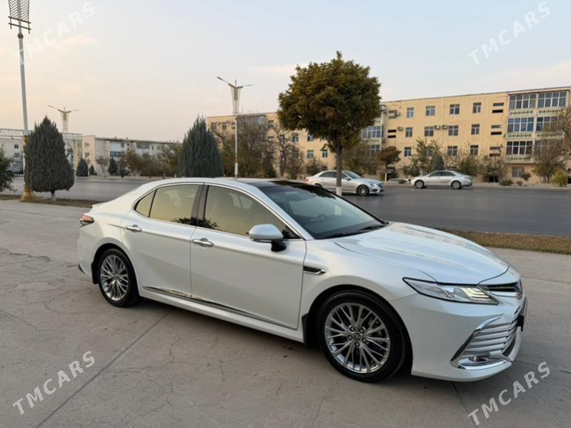 Toyota Camry 2023 - 637 000 TMT - Aşgabat - img 1