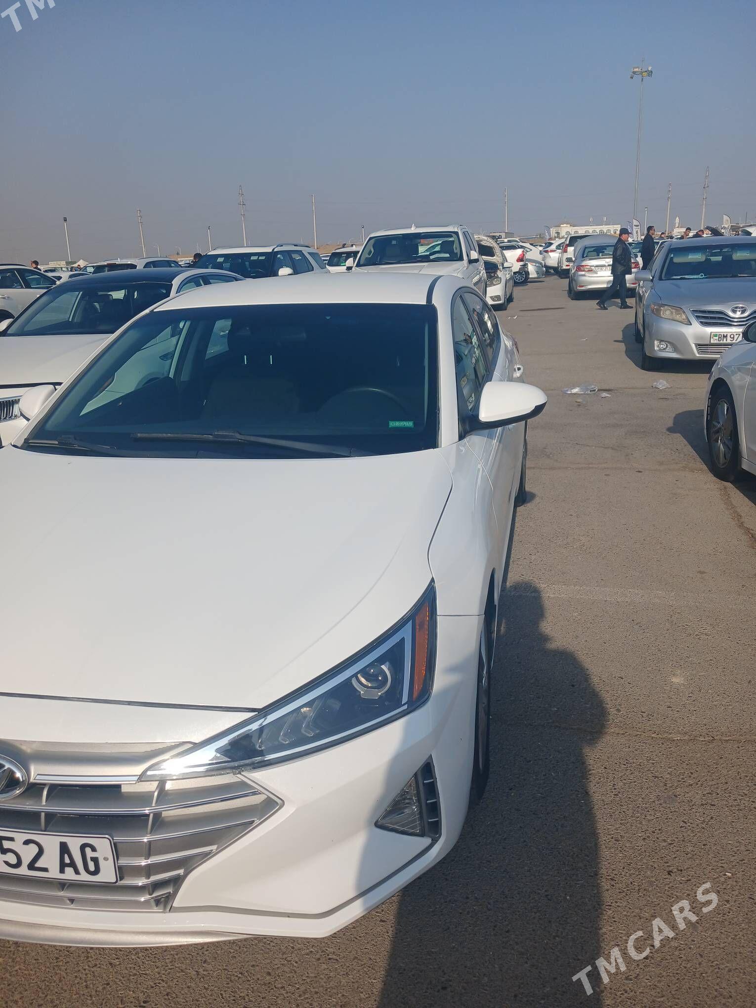 Hyundai Elantra 2020 - 209 000 TMT - Ашхабад - img 5