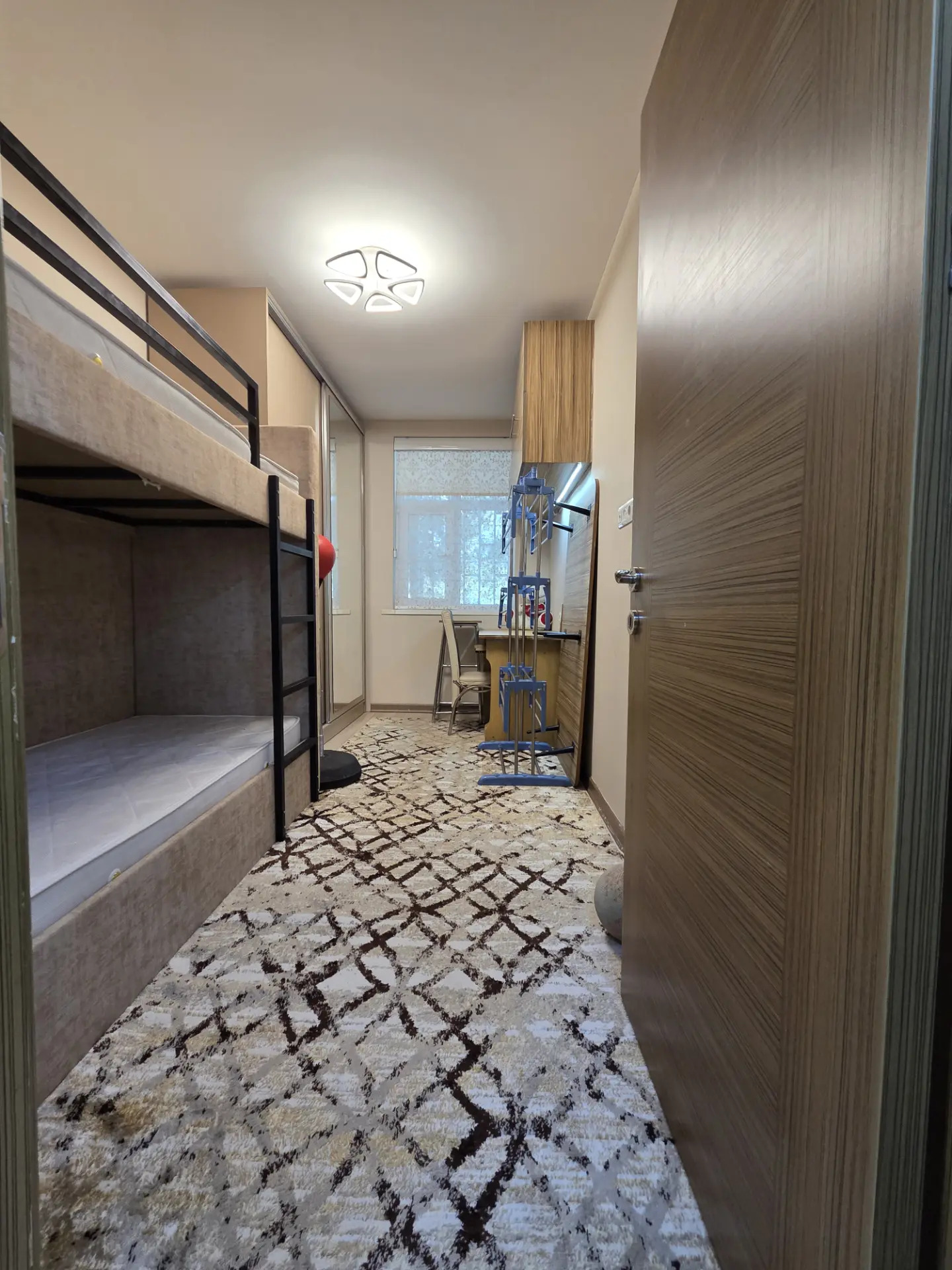 Swaboda 3/1 et 3 komnat - 6 мкр - img 4