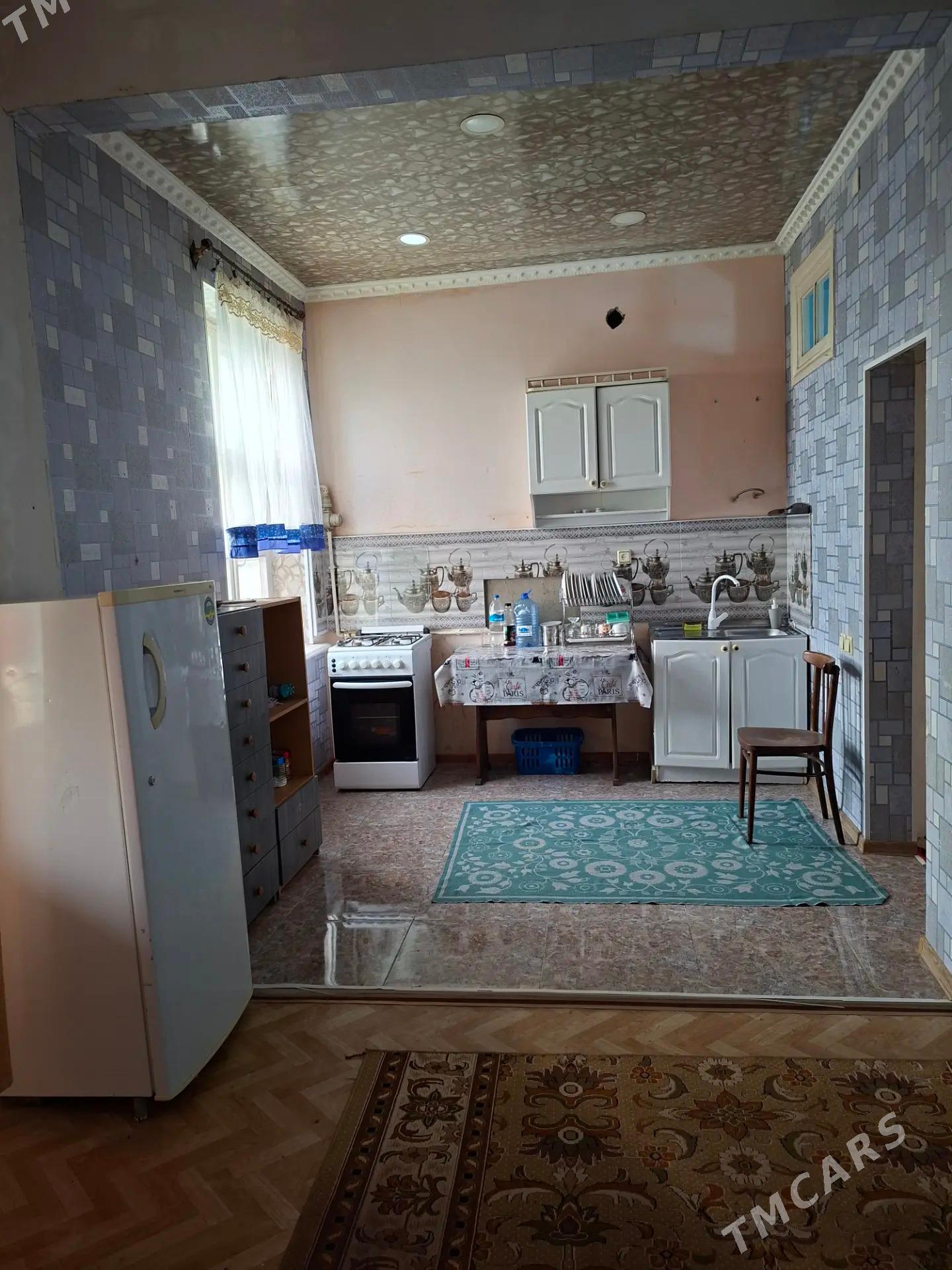 2 ком на 2 этаже - Türkmenbaşy - img 1