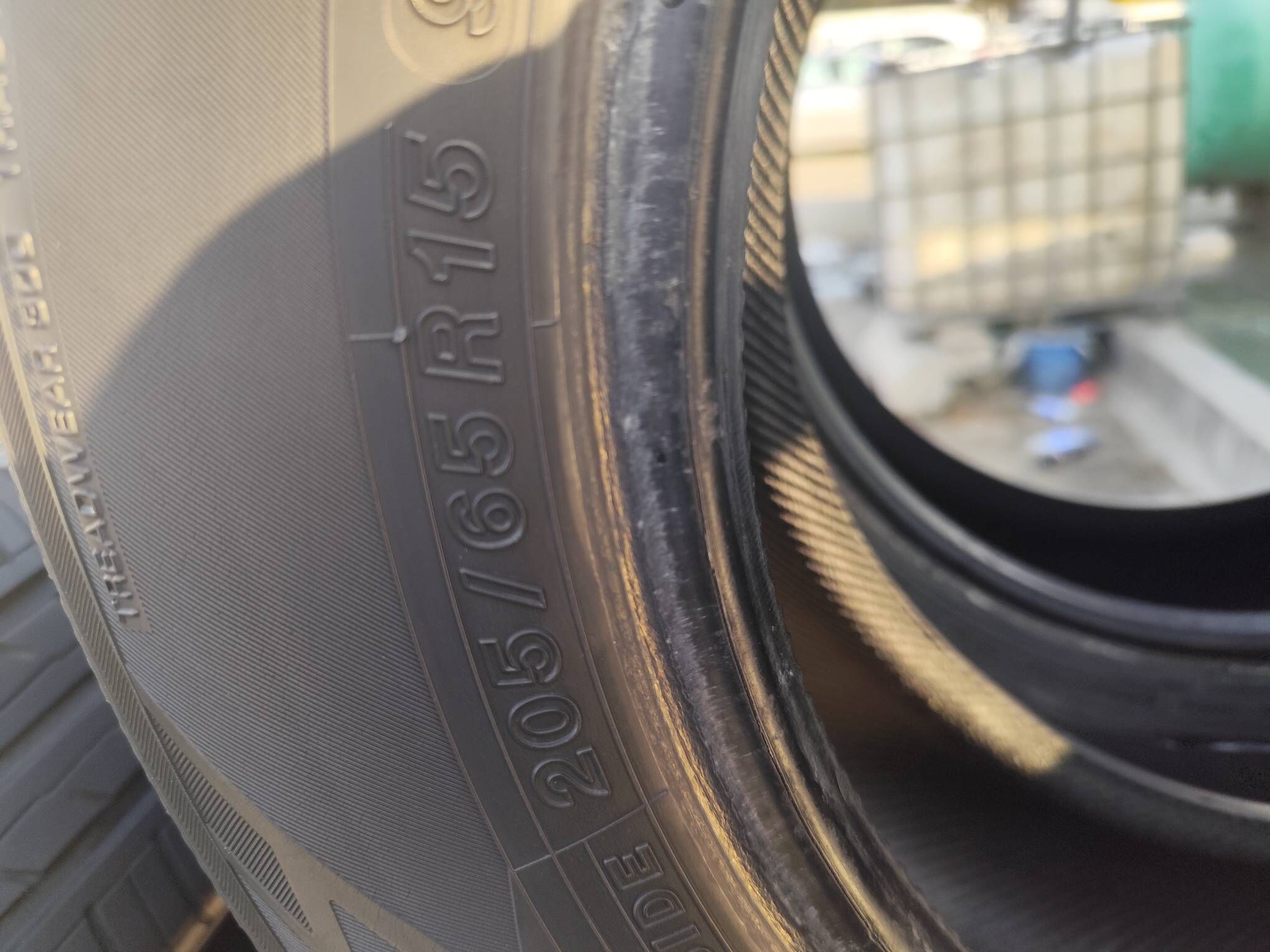 205 65 15 yokohama 600 TMT - 11 mkr - img 3