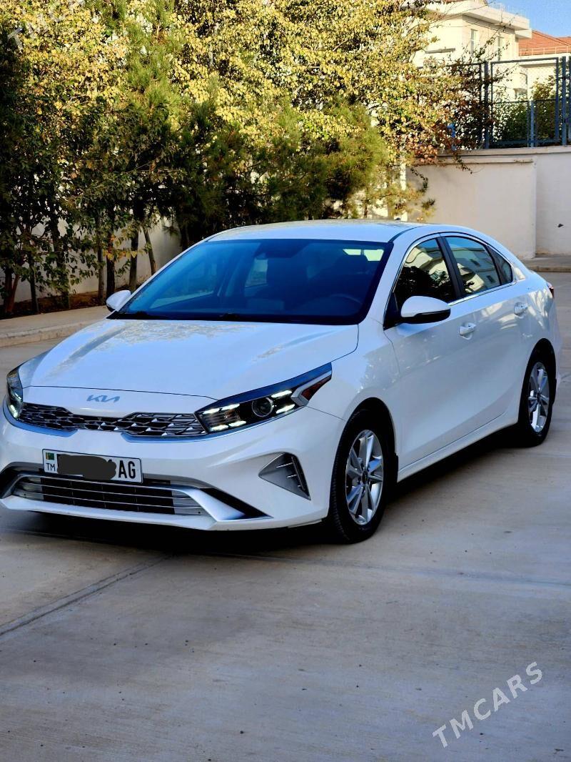 Kia Forte 2022 - 248 000 TMT - Podwoýski köç. (Bitarap Türkmenistan şaýoly) - img 1