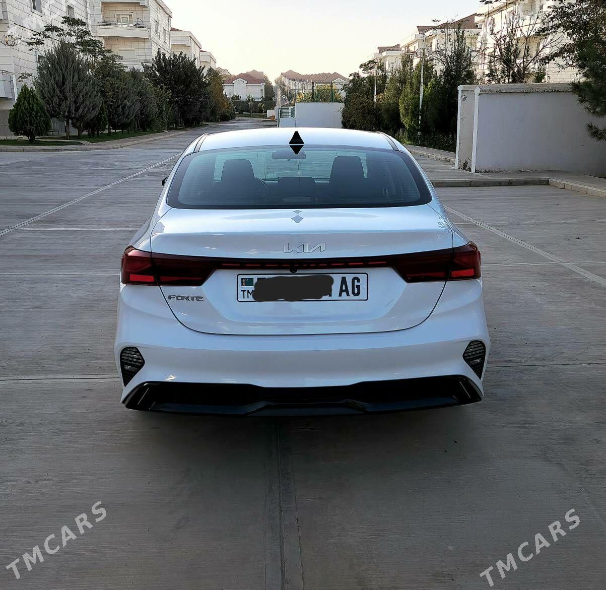 Kia Forte 2022 - 248 000 TMT - Podwoýski köç. (Bitarap Türkmenistan şaýoly) - img 5