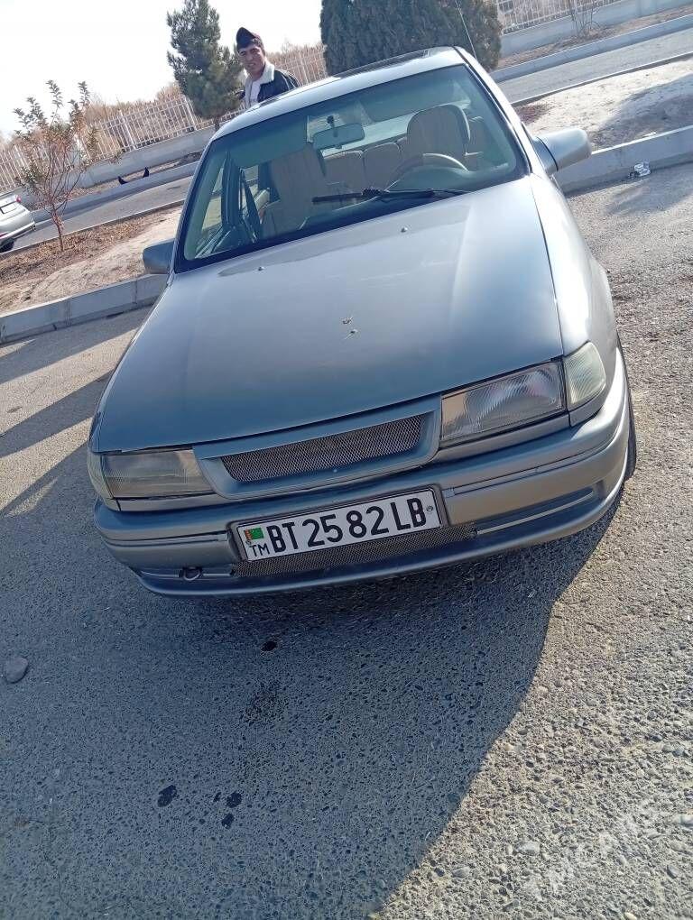 Opel Vectra 1992 - 35 000 TMT - Дянев - img 2