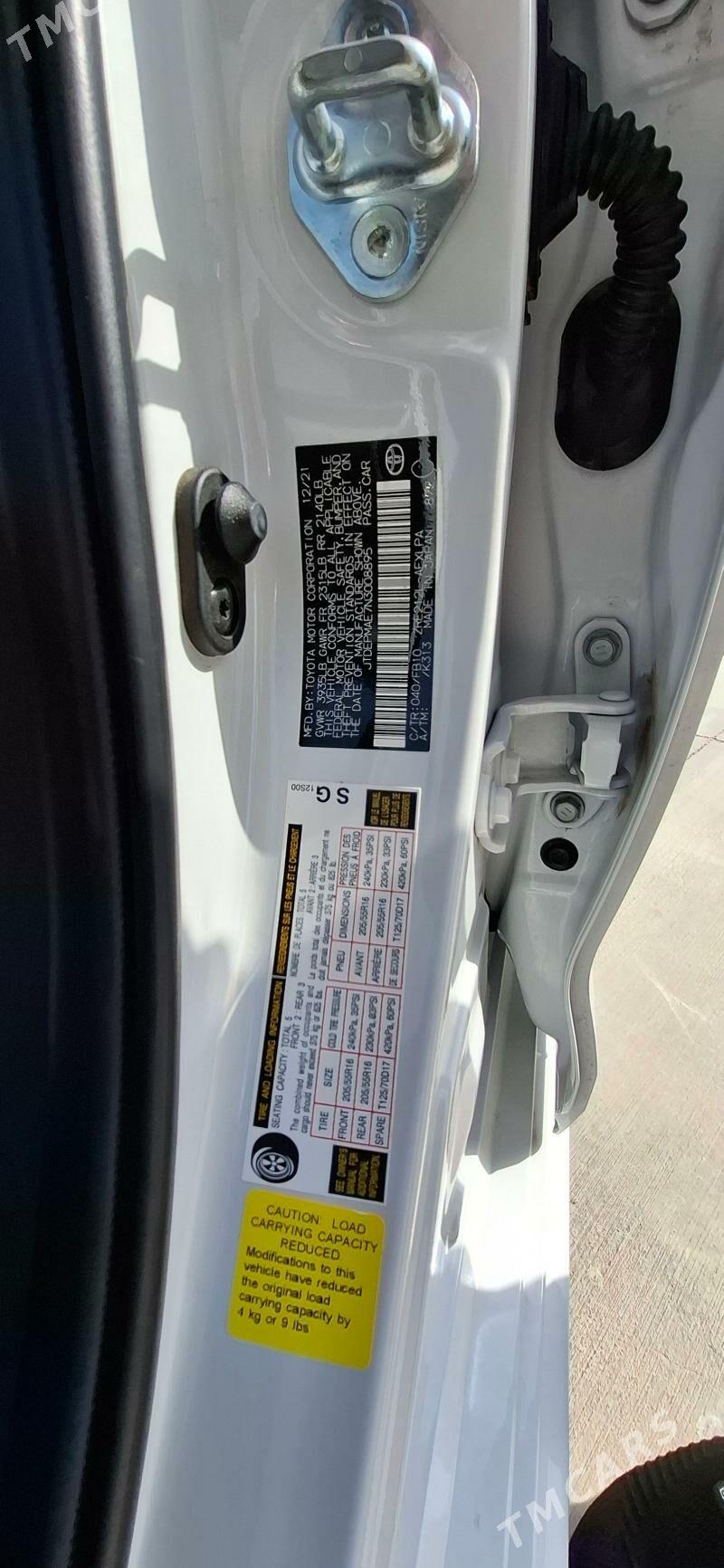 Toyota Corolla 2022 - 260 000 TMT - ул. Туркменбаши шаёлы (Ленина) - img 10