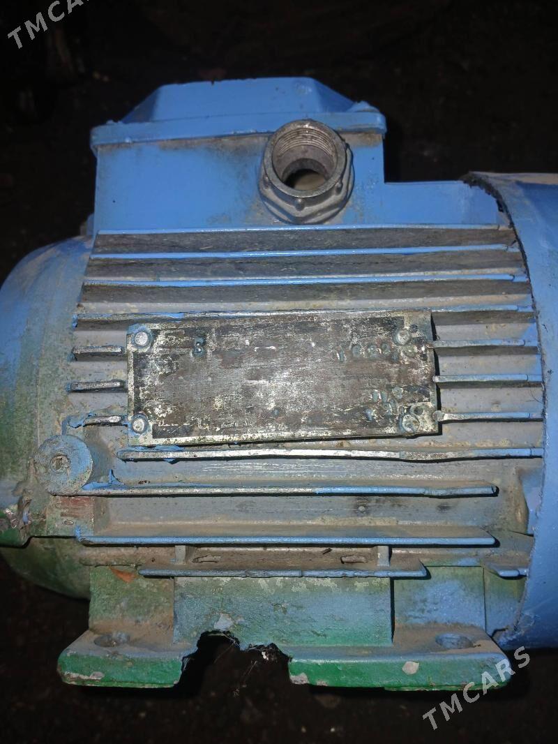 Matorcik 380 w - Бузмеин - img 1