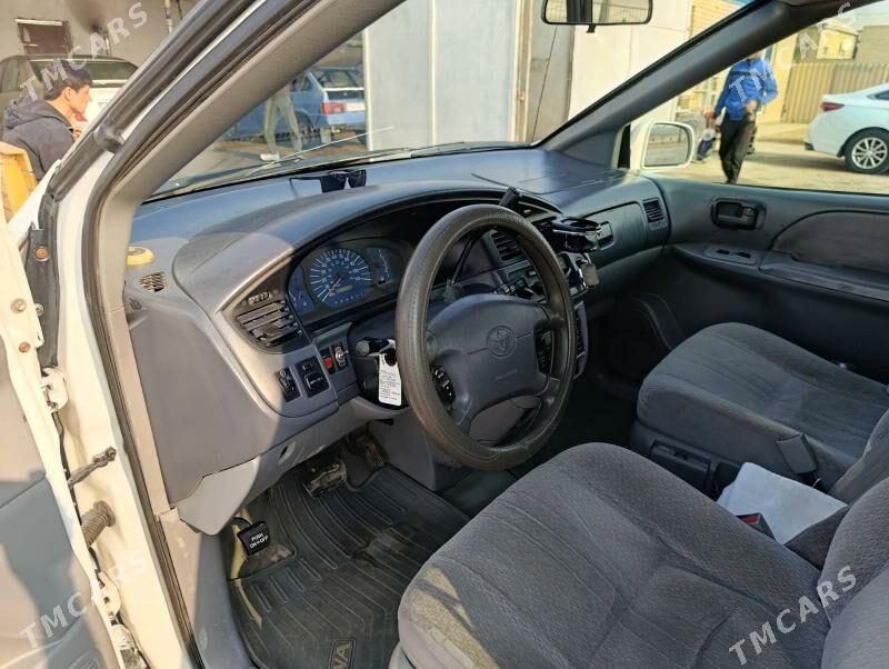 Toyota Sienna 2002 - 160 000 TMT - Mary - img 5