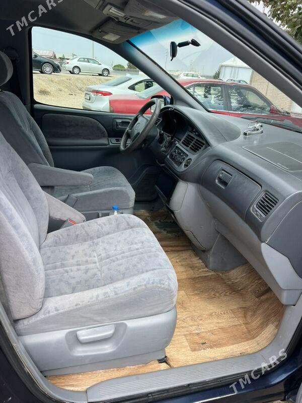 Toyota Sienna 2002 - 138 000 TMT - Mary - img 5