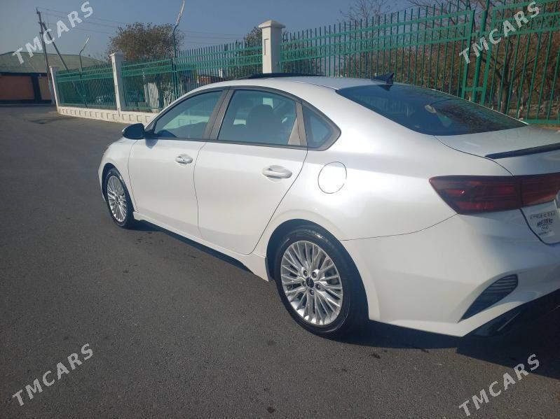 Kia Forte 2022 - 285 000 TMT - Hitrowka - img 4