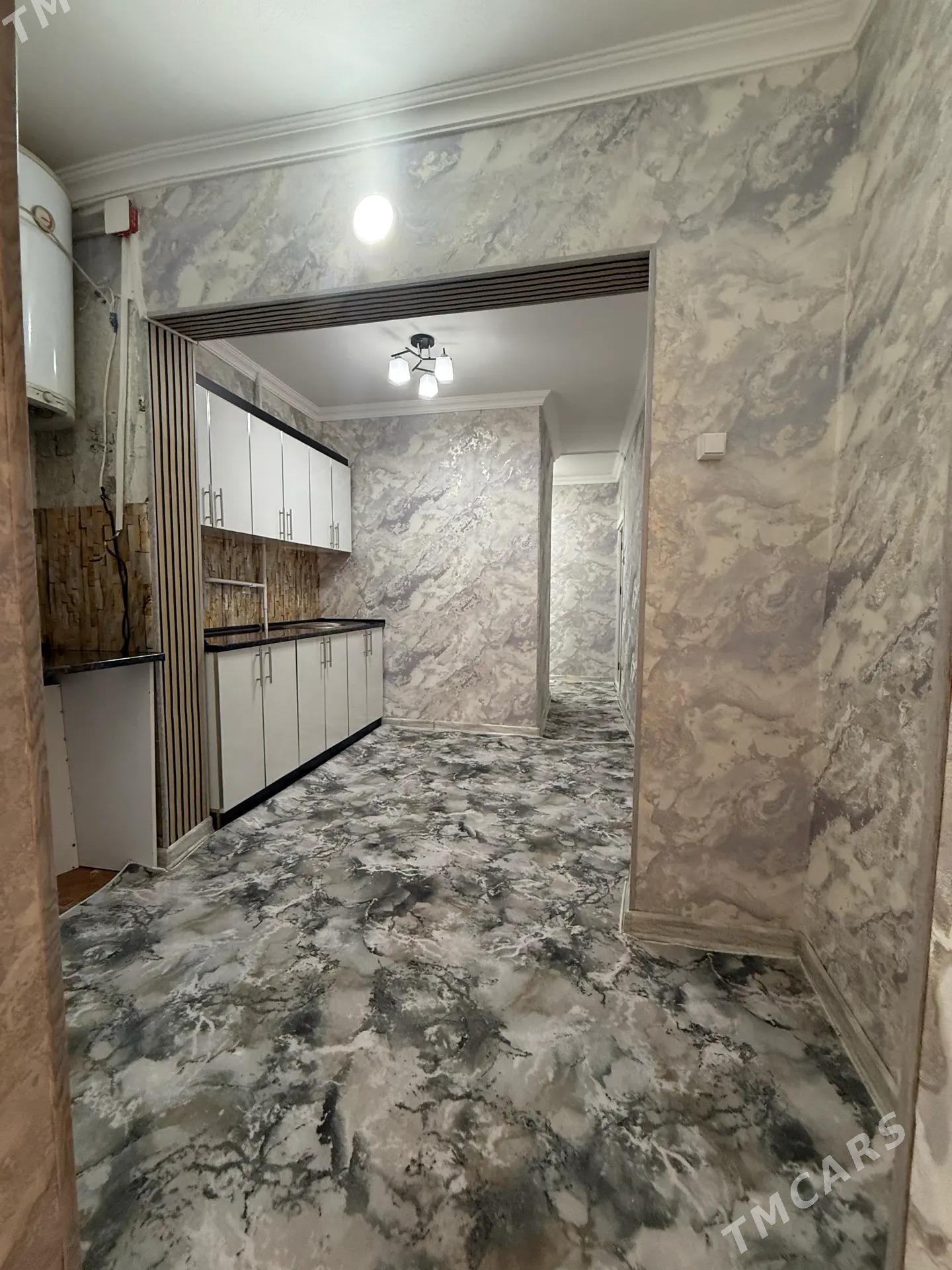 Satlyk Expermentalny - Mary - img 3