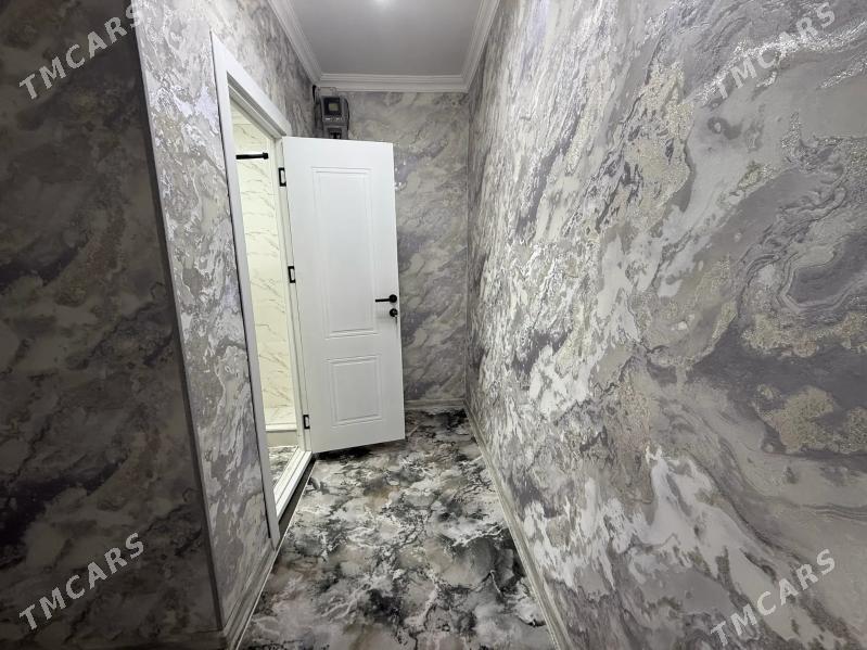 Satlyk Expermentalny - Mary - img 5