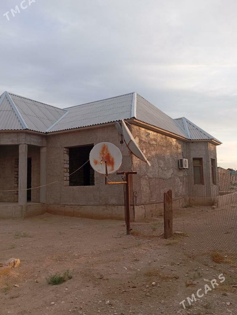 satlyk jay jebel - Jebel - img 3