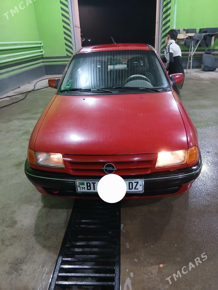 Opel Astra 1993 - 50 000 TMT - Губадаг - img 1