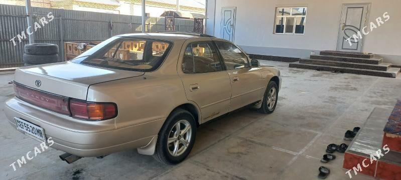 Toyota Camry 1994 - 105 000 TMT - Mary - img 3