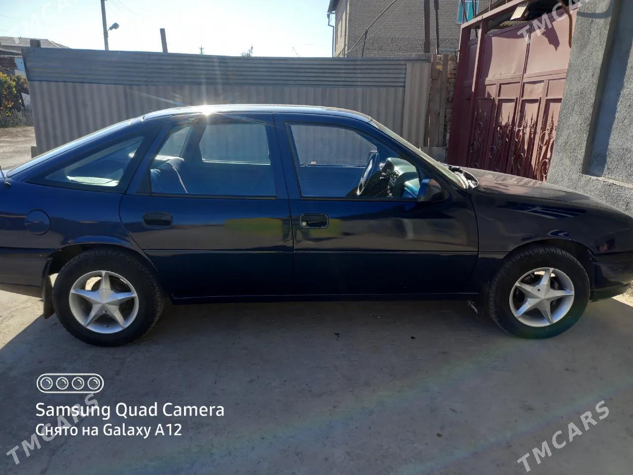 Opel Vectra 1990 - 30 000 TMT - Туркменабат - img 1