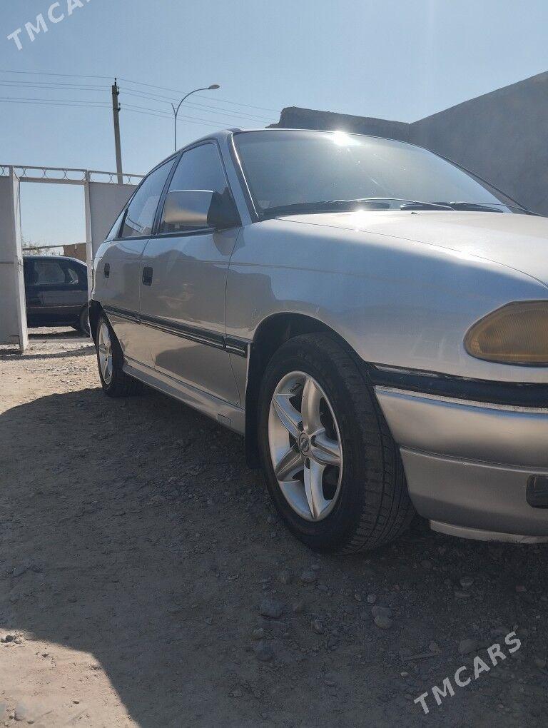 Opel Astra 1993 - 45 000 TMT - Gyzylarbat - img 5