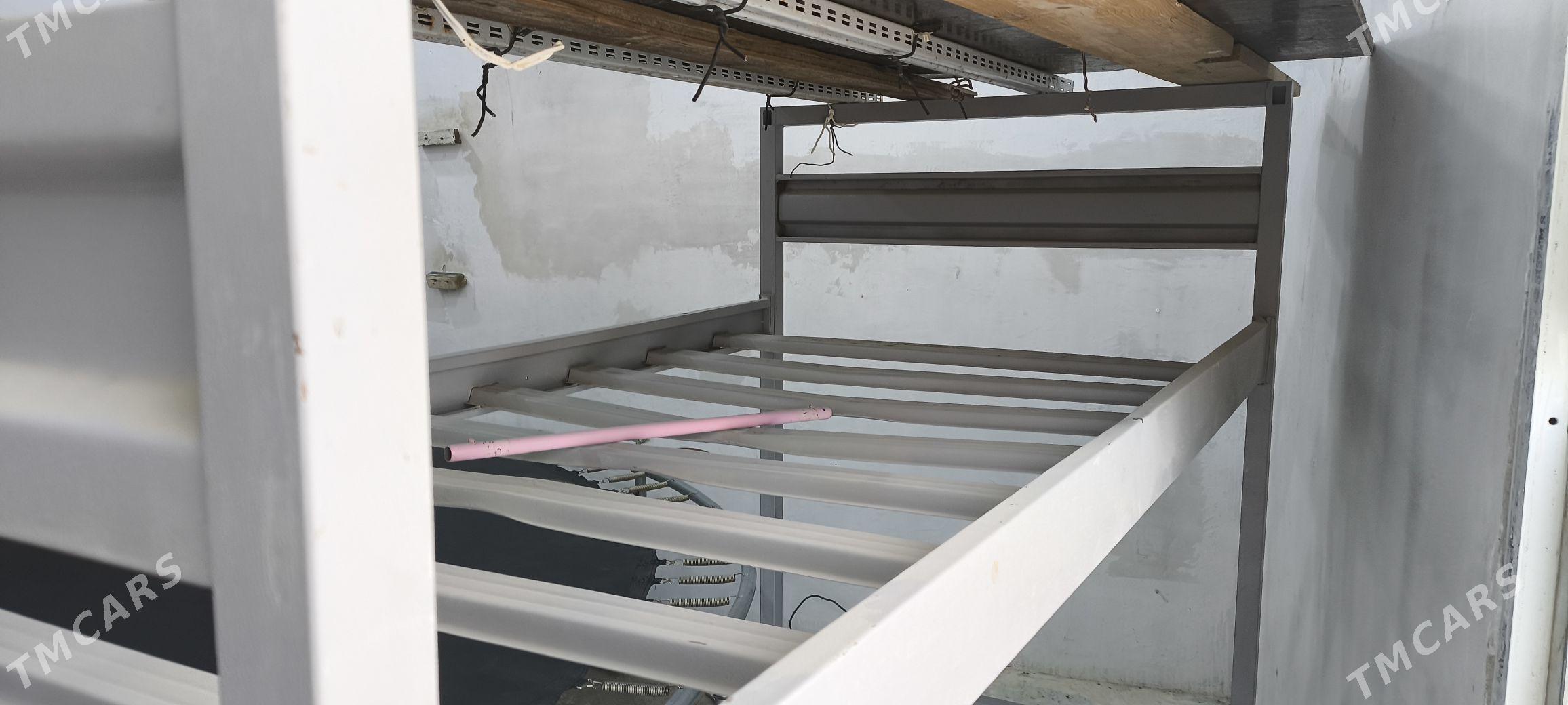 iki gat krowat - Карабогаз - img 1