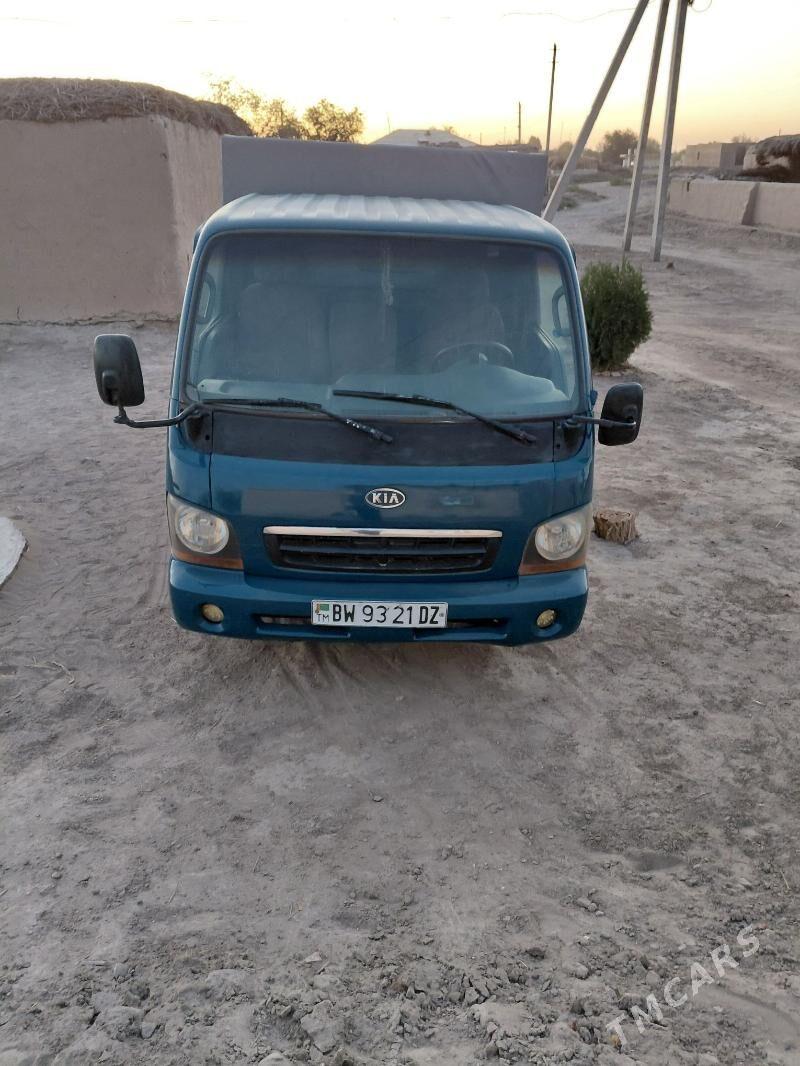 Kia Bongo 2001 - 110 000 TMT - Gubadag - img 3