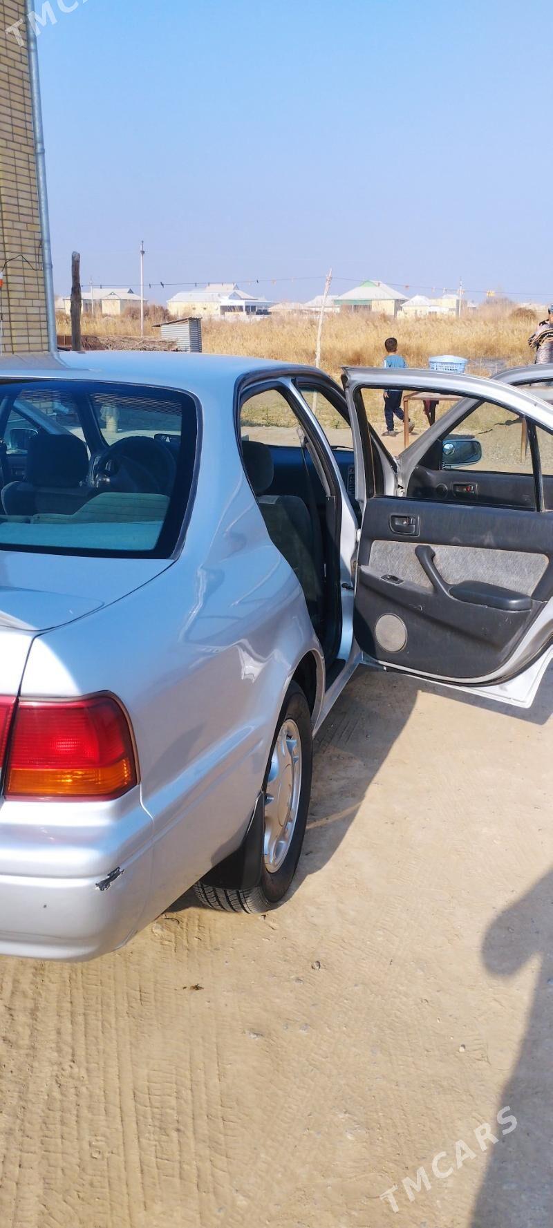 Toyota Vista 1994 - 69 000 TMT - Sakarçäge - img 5