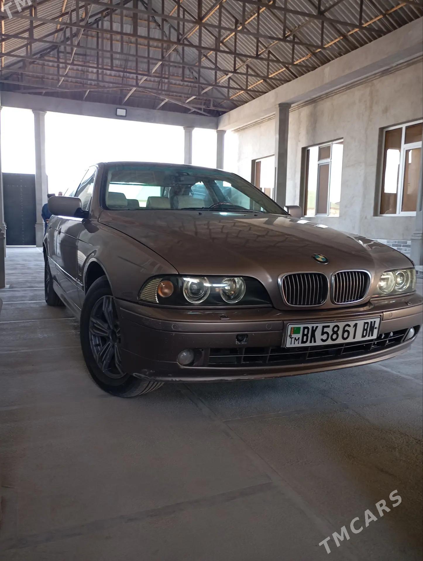 BMW 525 2002 - 96 000 TMT - Jebel - img 2