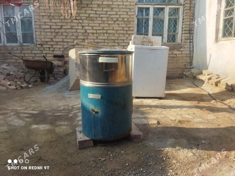 Kır maşyn kırgızýa - Mary - img 1