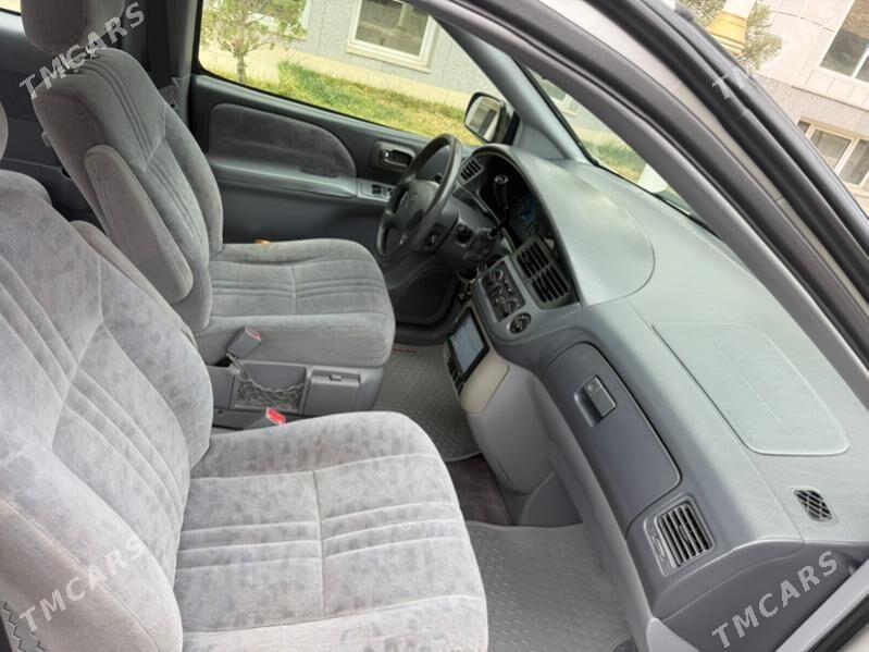 Toyota Sienna 2002 - 240 000 TMT - Туркменбаши - img 8