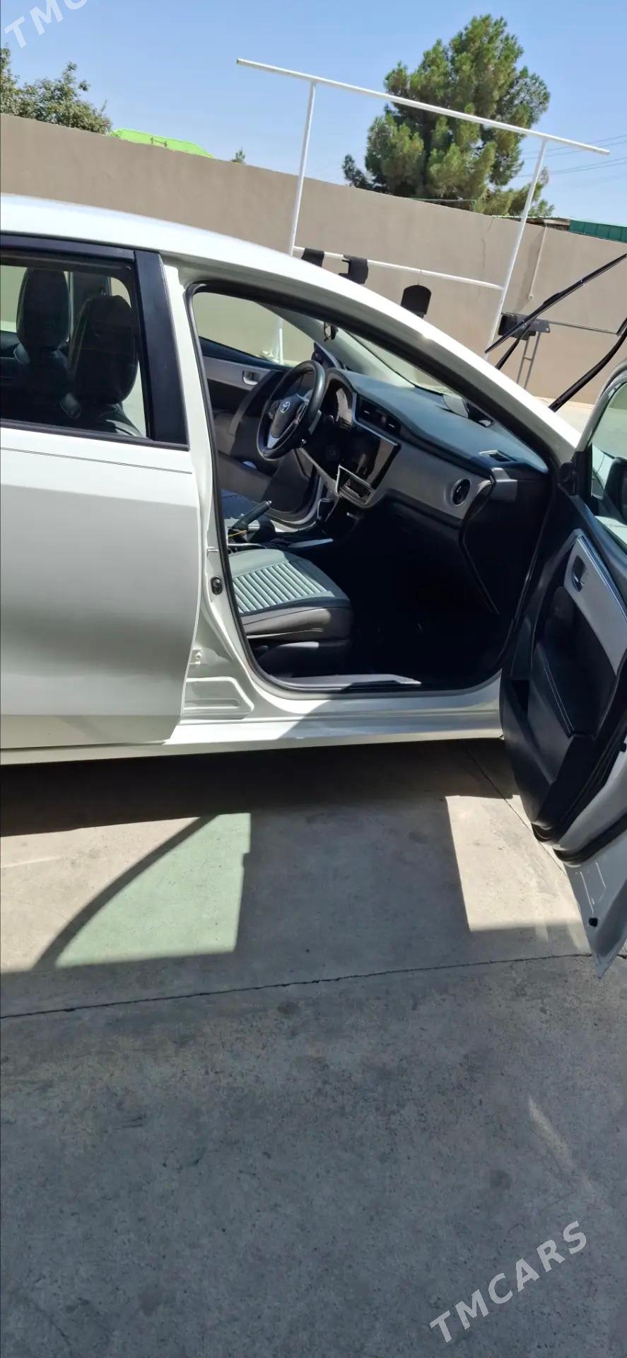 Toyota Corolla 2017 - 220 000 TMT - Aşgabat - img 1