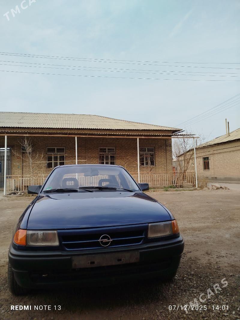 Opel Astra 1993 - 52 000 TMT - Дашогуз - img 5