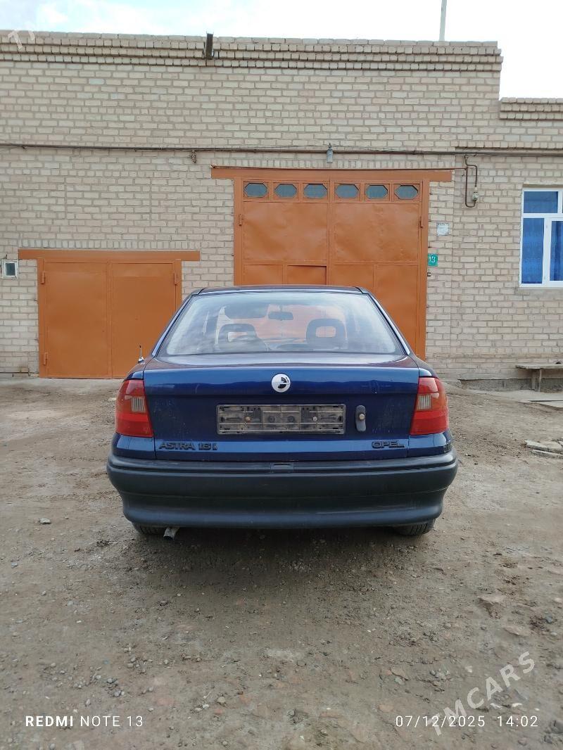 Opel Astra 1993 - 52 000 TMT - Дашогуз - img 1