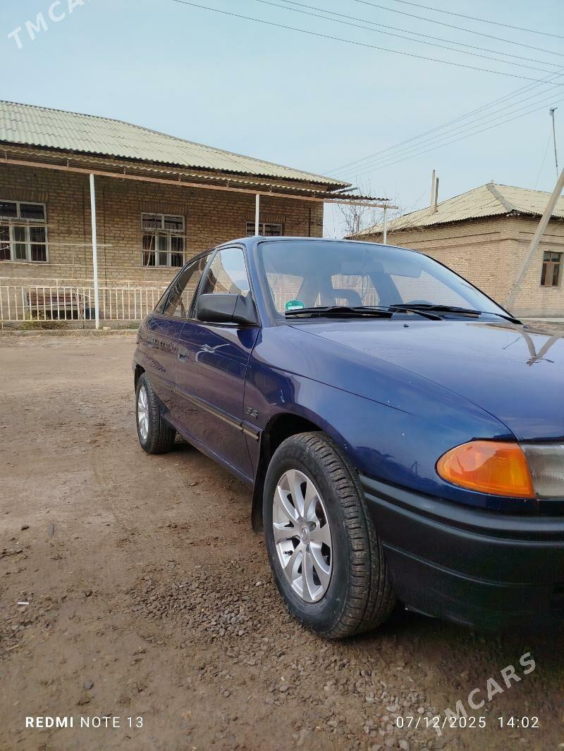 Opel Astra 1993 - 52 000 TMT - Дашогуз - img 6
