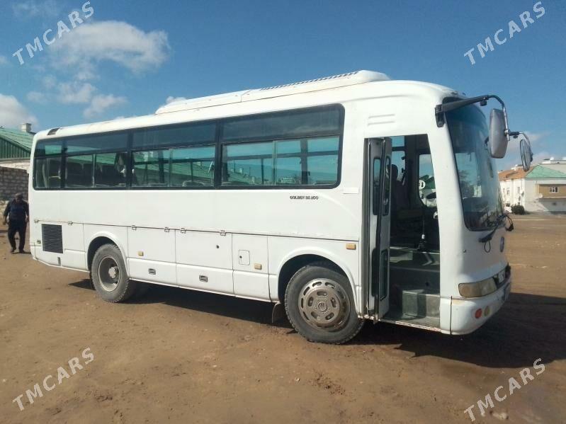 Golden Dragon XML6723 2006 - 140 000 TMT - Türkmenbaşy - img 3