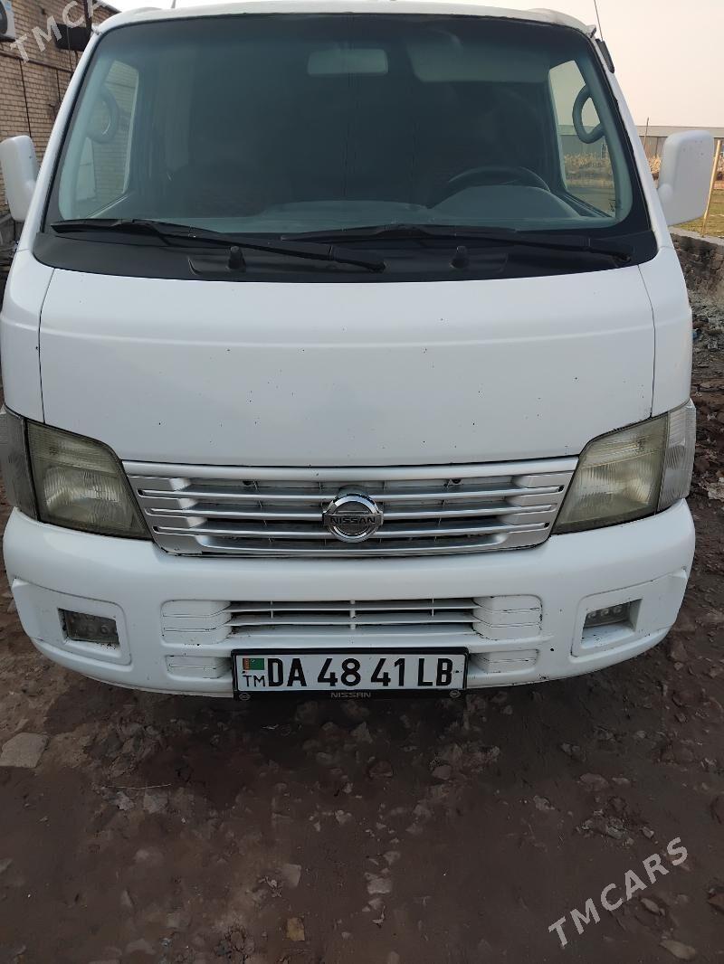 Nissan Urvan 2005 - 115 000 TMT - Dänew - img 1