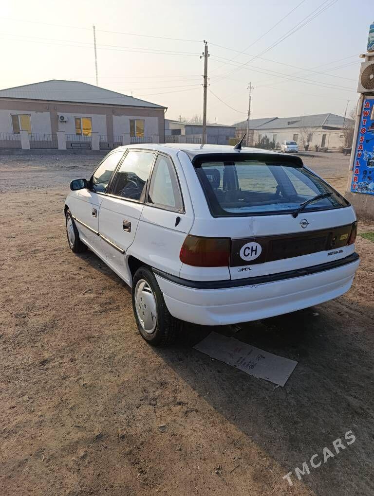 Opel Astra 1993 - 48 000 TMT - Болдумсаз - img 5