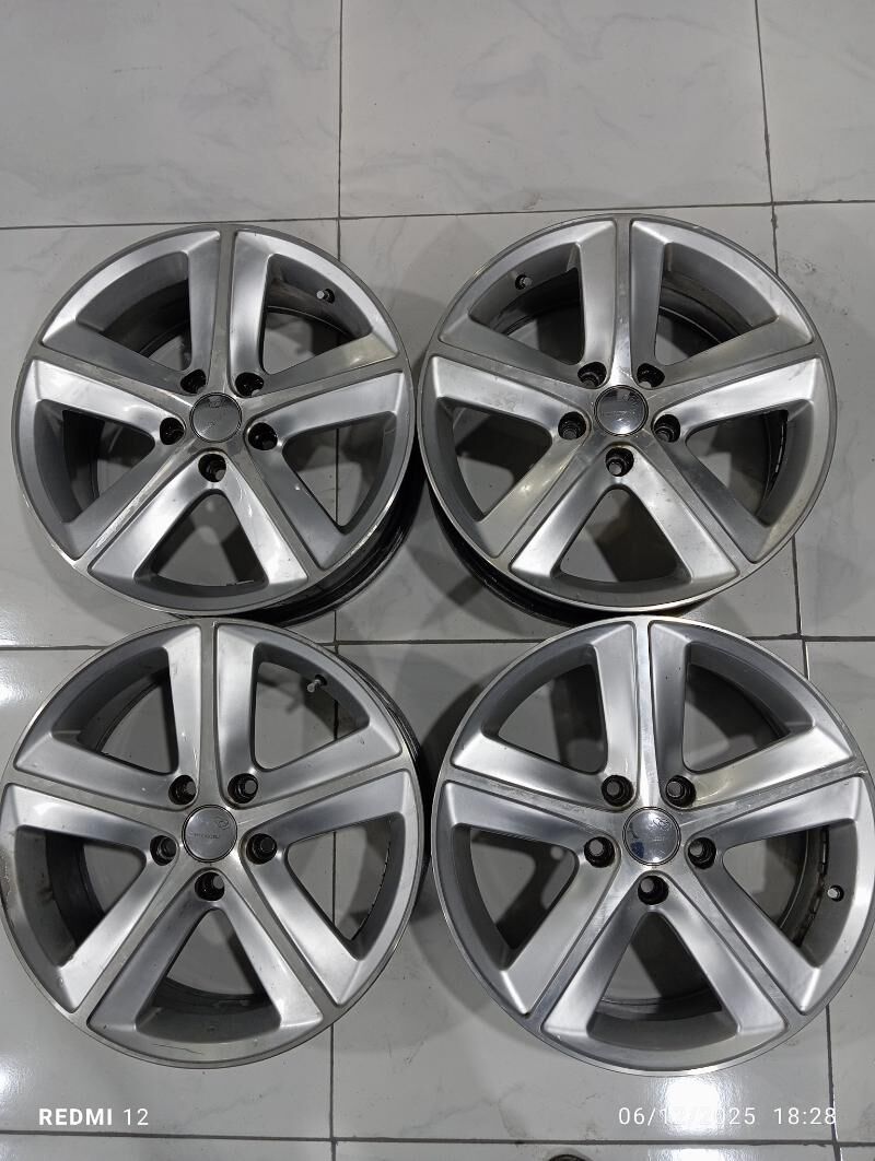 Camry diska 17lik 1 400 TMT - Balkanabat - img 2