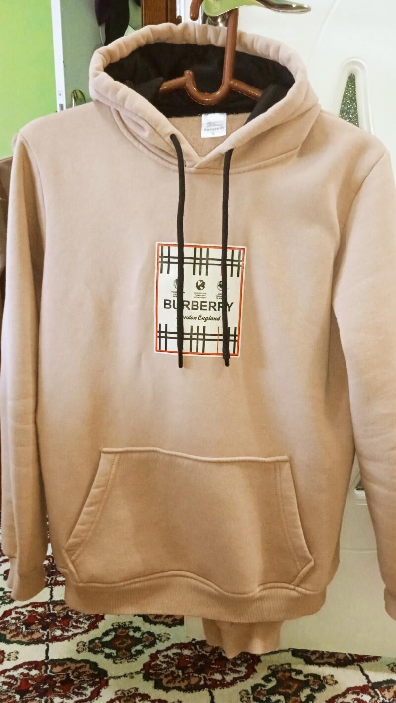 SPORTIVKA BURBERRY - Aşgabat - img 1