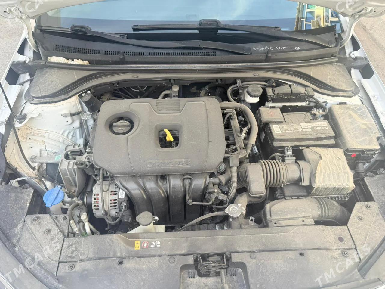 Hyundai Elantra 2020 - 210 000 TMT - Досааф - img 2